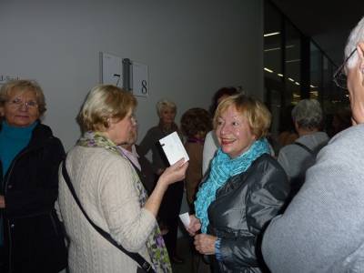 Uschi Kltzke (Vors.der FU-Heiligenhaus) besucht mit Ihren \