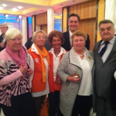 Mc Allister, Herbert Reul und Frauen der FU Heiligenhaus in Langenfeld bei einer Wahlkampfveranstaltung